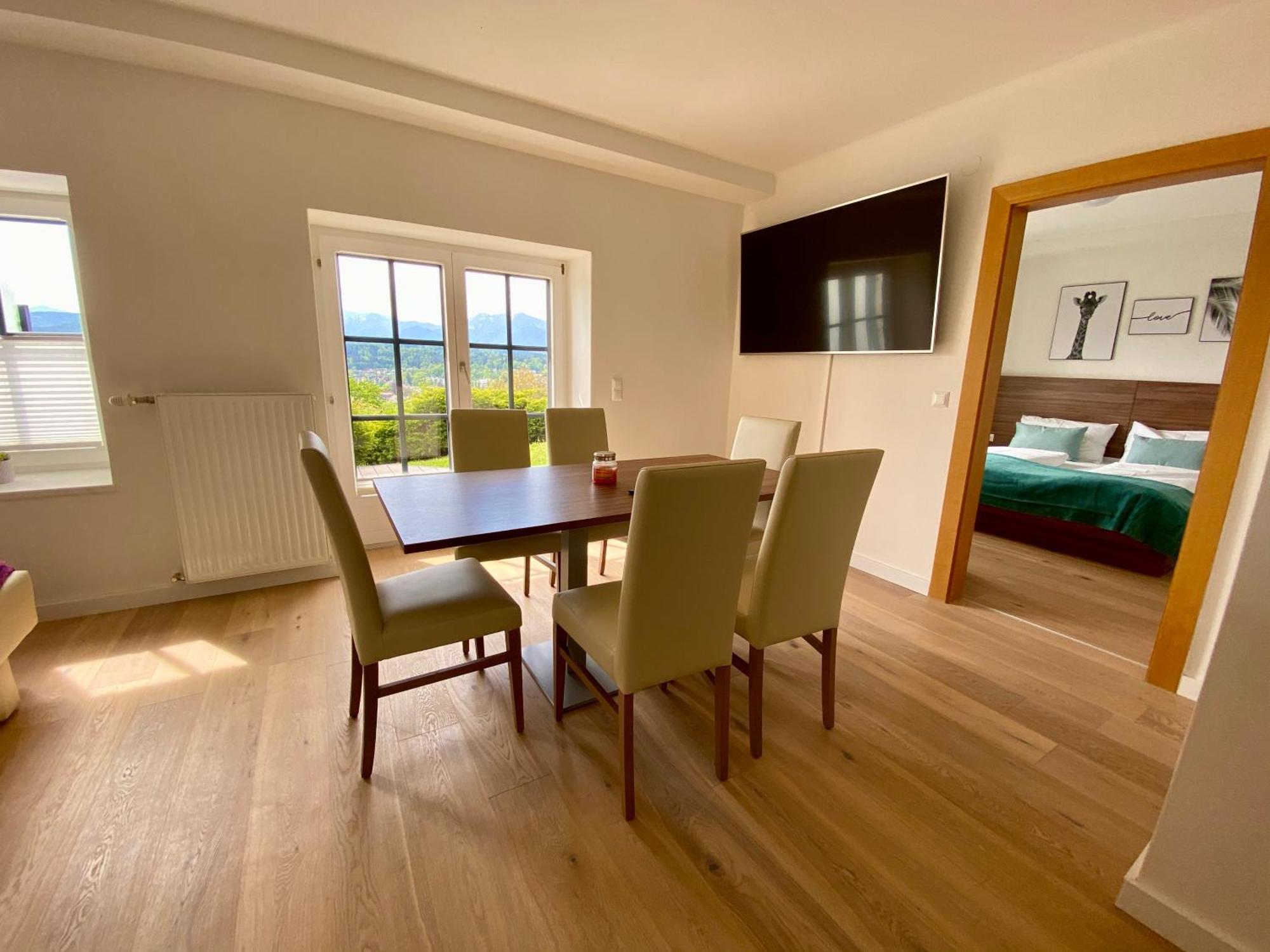 Haus Aussicht - Ferienwohnungen Velden Velden am Wörthersee Camera foto